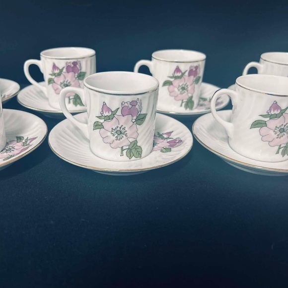 Set Of 8 Demitasse Espresso Cups And Saucers - Picture 2 of 12